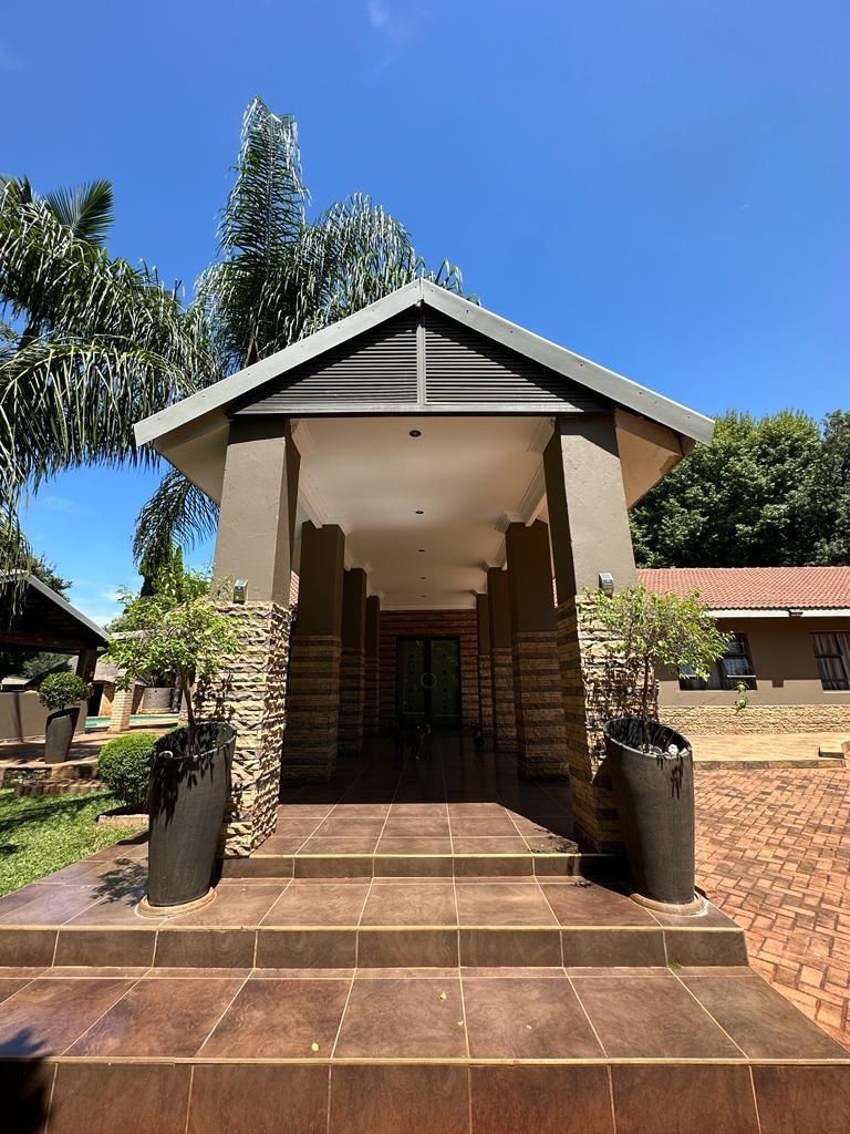 4 Bedroom Property for Sale in Waterkloof North West